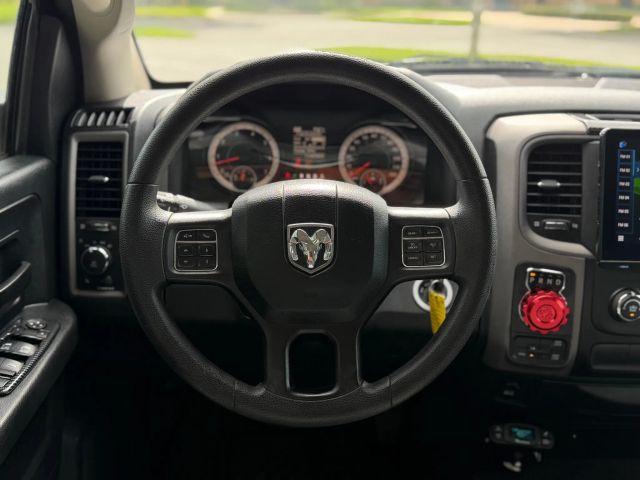 Ram 1500 Crew Cab - Thumbnail 12