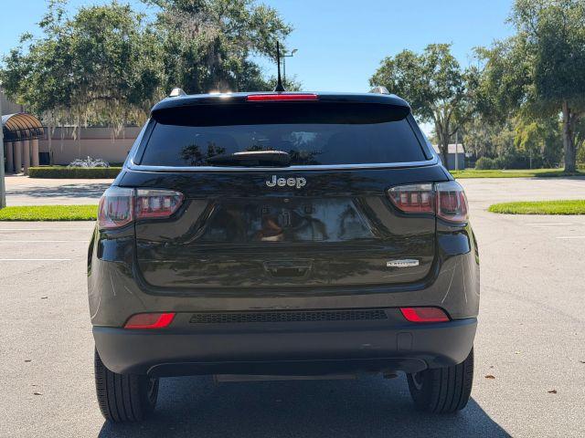 Jeep Compass - Thumbnail 9