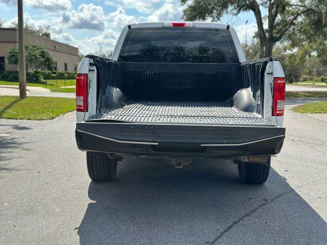 Ford F150 Supercrew Cab - Thumbnail 13