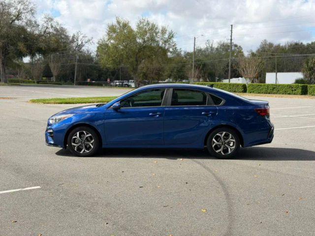 Kia Forte - Thumbnail 8