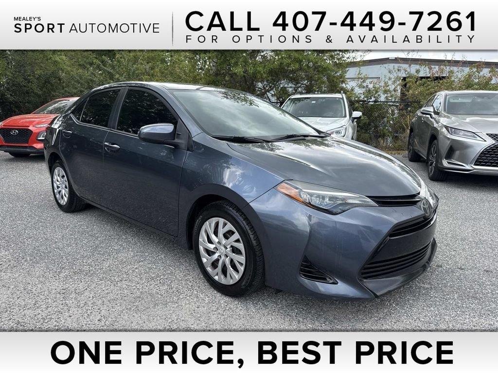 Toyota Corolla Le - Thumbnail 2