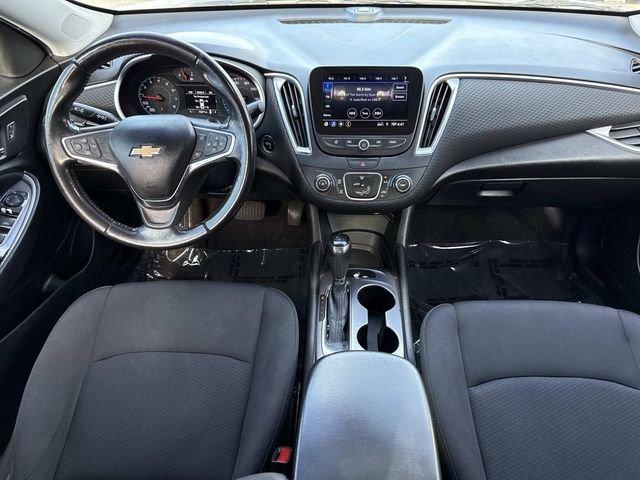 Chevrolet Malibu Rs - Thumbnail 18