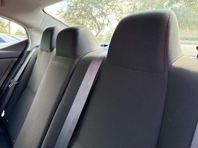 Nissan Sentra S - Thumbnail 16