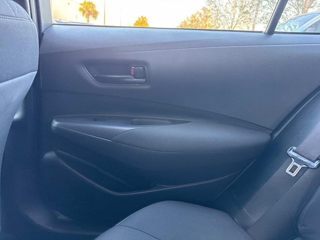 Toyota Corolla Le - Thumbnail 20