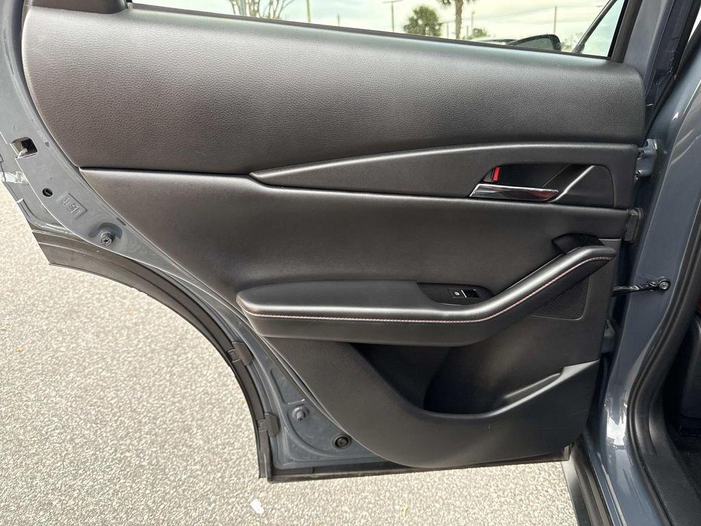 Mazda Cx-30 2.5 S Carbon Edition - Thumbnail 14