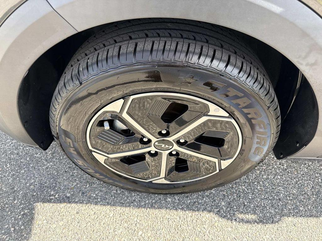 Kia Niro Ex - Thumbnail 13