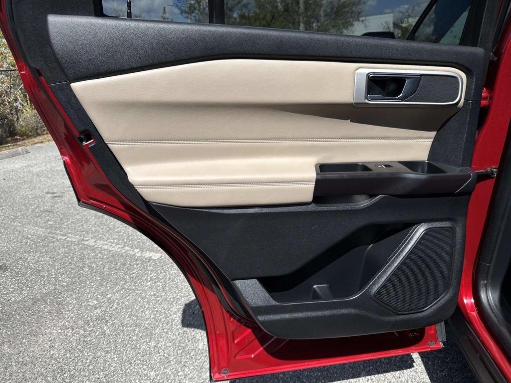 Ford Explorer Xlt - Thumbnail 13