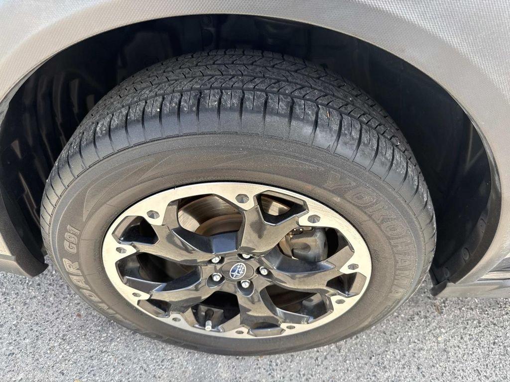 Subaru Crosstrek Base - Thumbnail 13