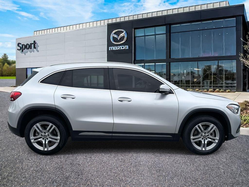 Mercedes-Benz Gla 250 - Thumbnail 3