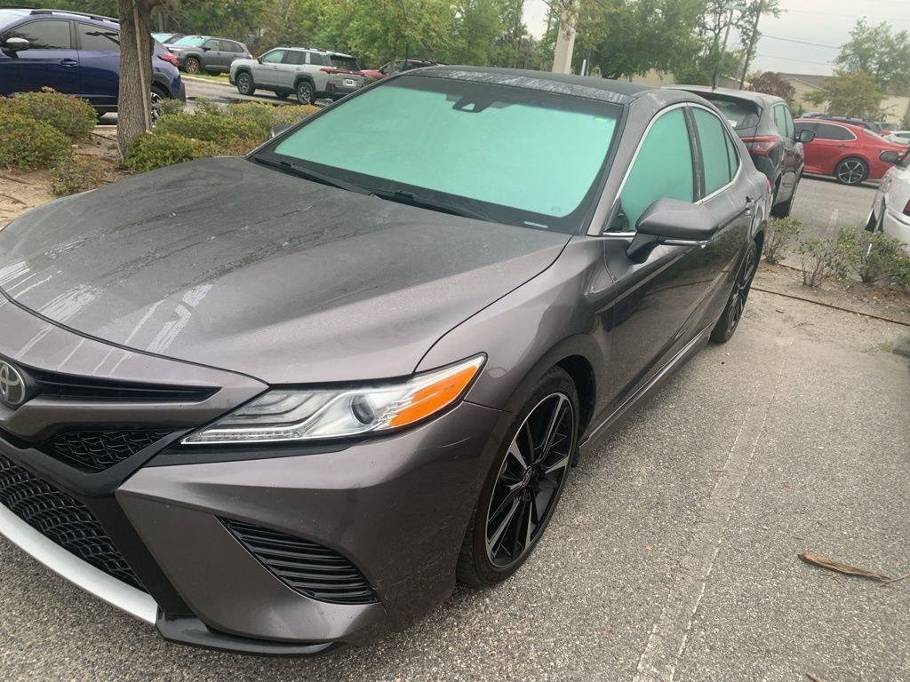 Toyota Camry Xse - Thumbnail 3