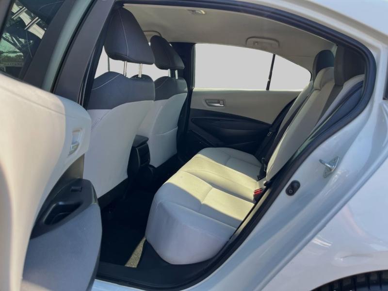 Toyota Corolla Le - Thumbnail 12