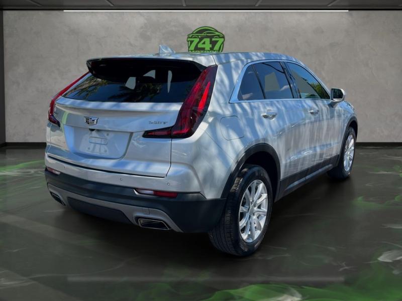 Cadillac Xt4 Luxury - Thumbnail 6
