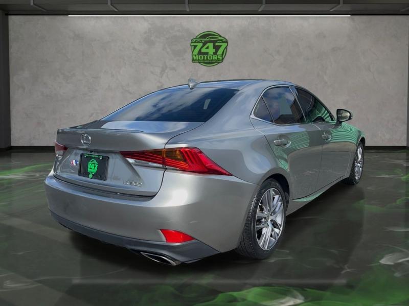 Lexus Is 300 - Thumbnail 6