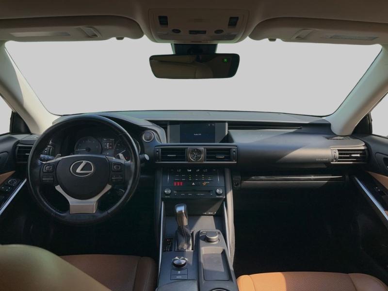 Lexus Is 300 - Thumbnail 15
