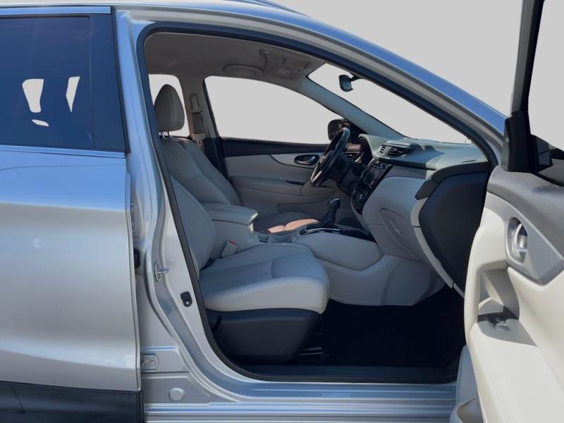 Nissan Rogue Sport Sl - Thumbnail 14