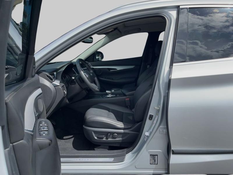 Infiniti Qx50 Luxe - Thumbnail 11