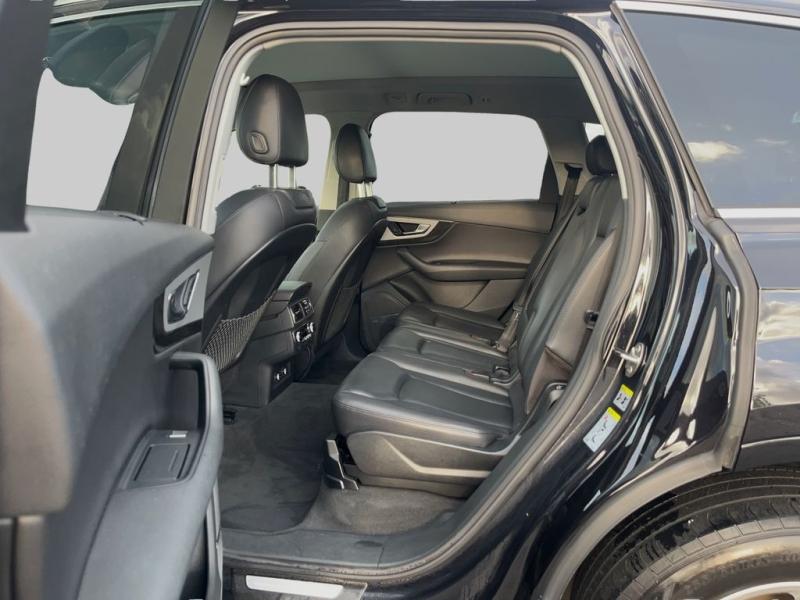 Audi Q7 45 Premium Plus - Thumbnail 12