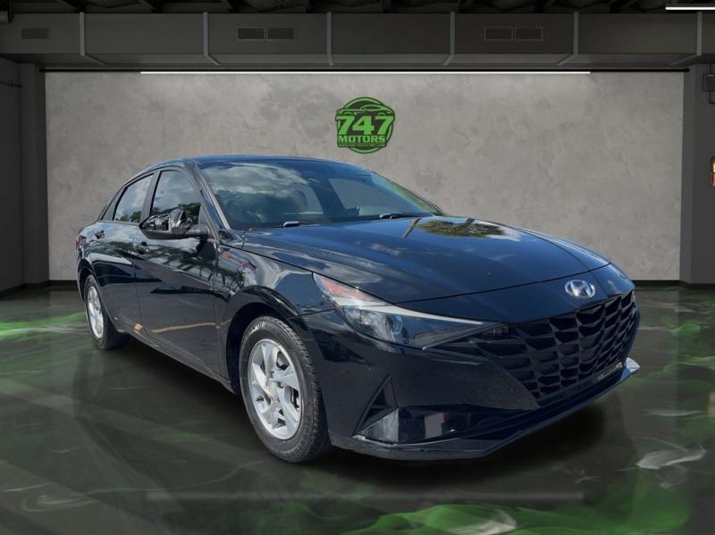 Hyundai Elantra Se - Thumbnail 8