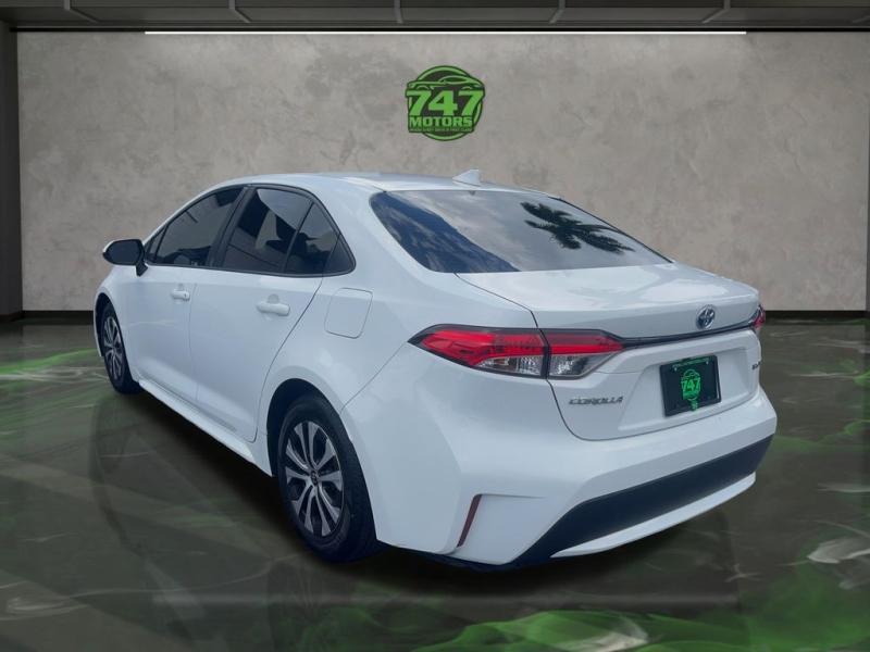 Toyota Corolla Hybrid Le - Thumbnail 4