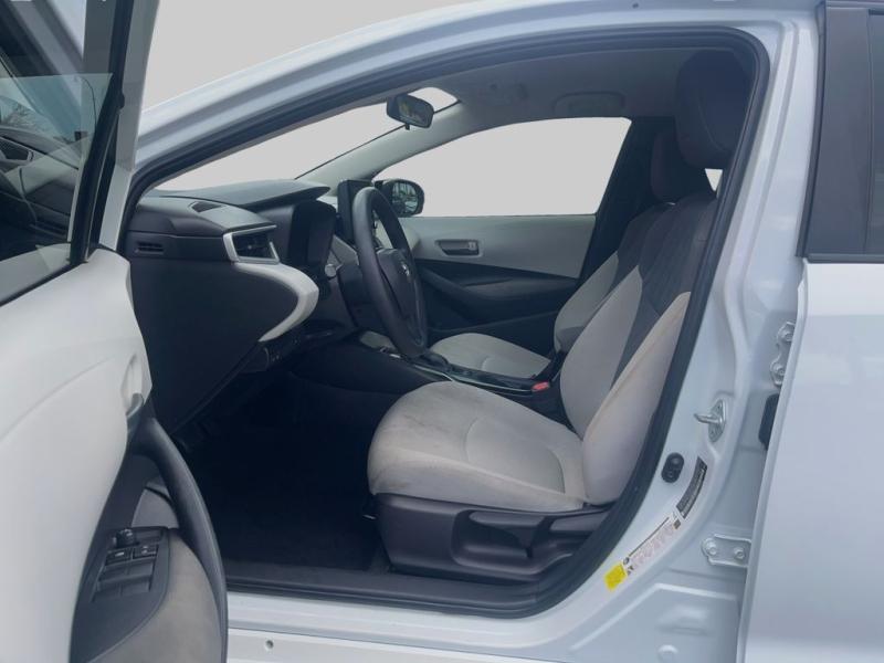 Toyota Corolla Hybrid Le - Thumbnail 11