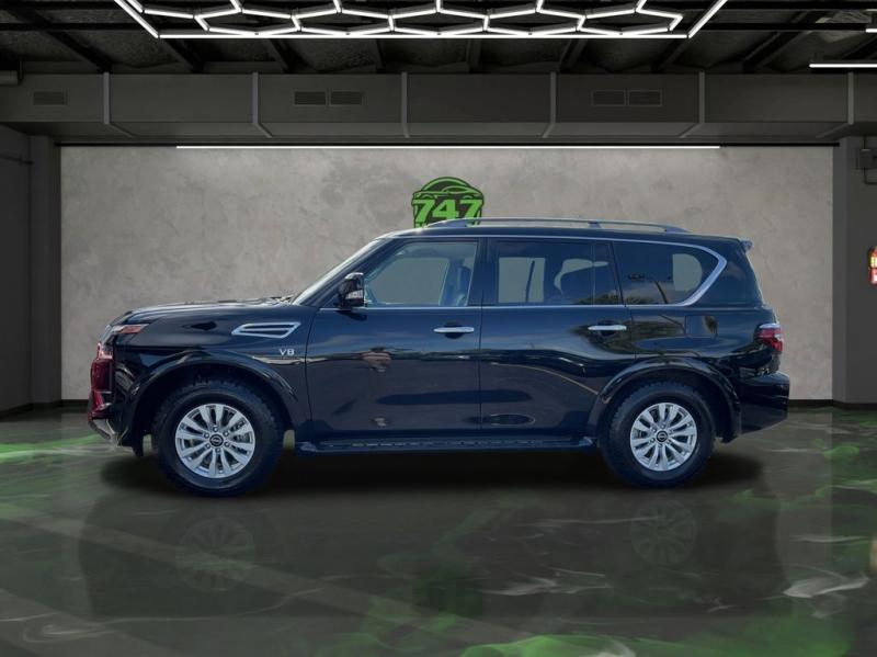 Nissan Armada Sv - Thumbnail 3