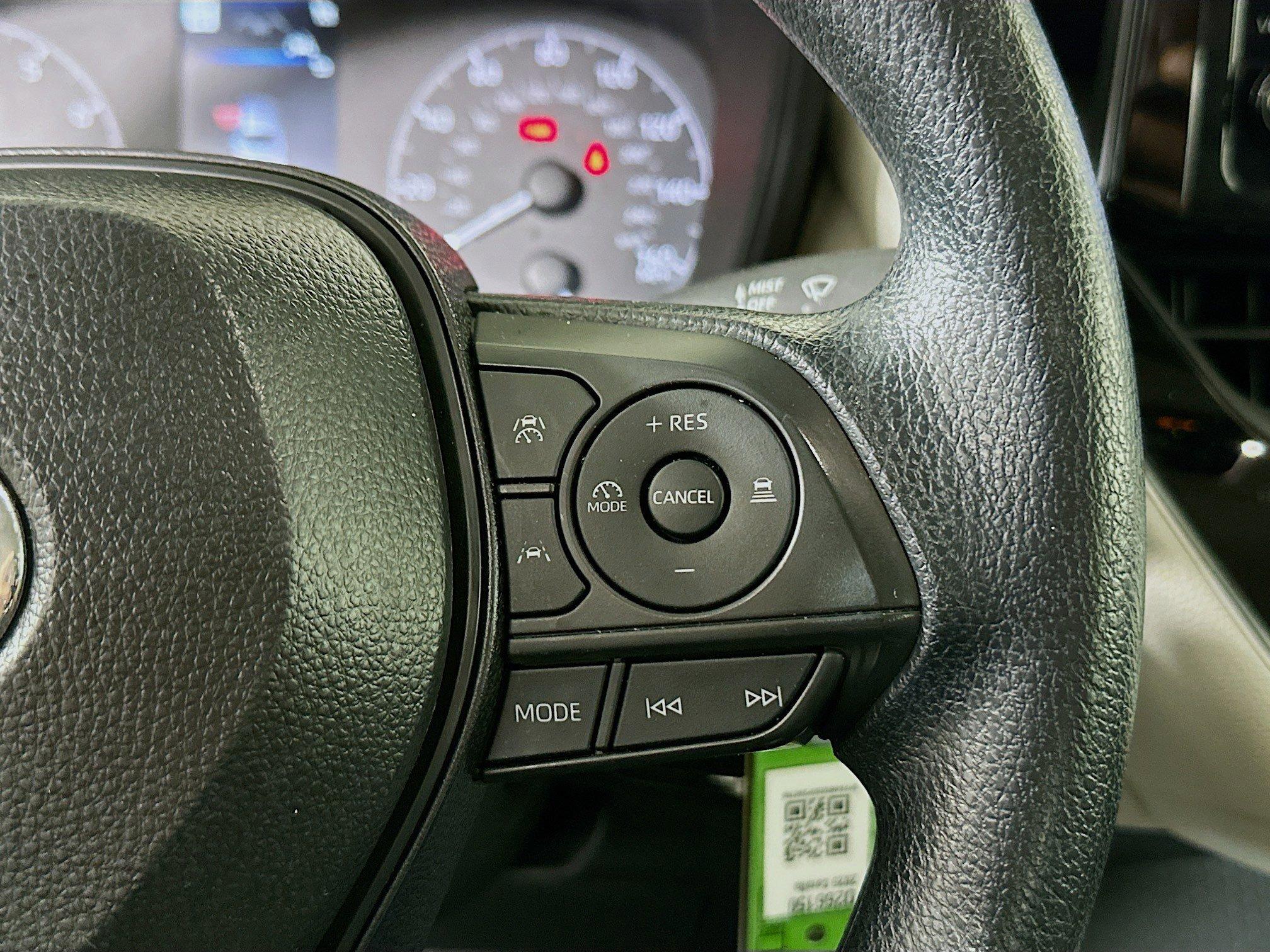 Toyota Corolla Le Fwd 4Dr Car - Thumbnail 18