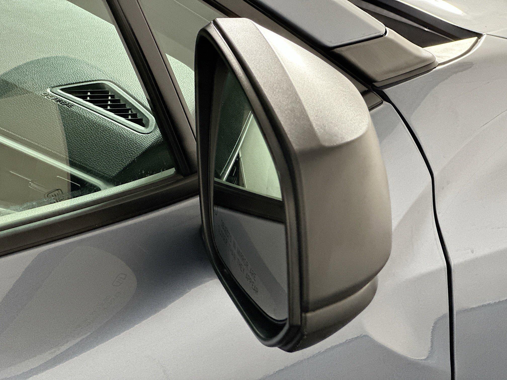 Toyota Corolla Cross L Fwd Sport Utility - Thumbnail 11