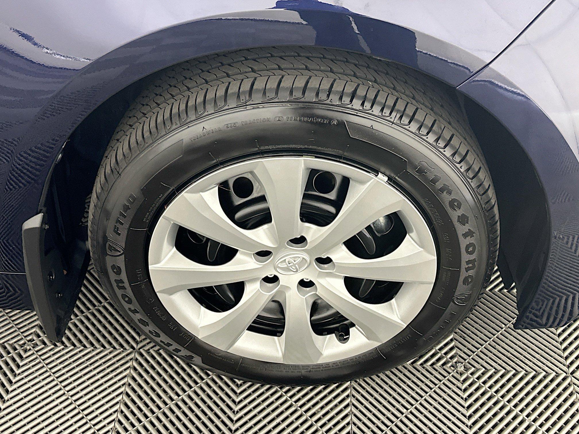 Toyota Corolla Le Fwd 4Dr Car - Thumbnail 12