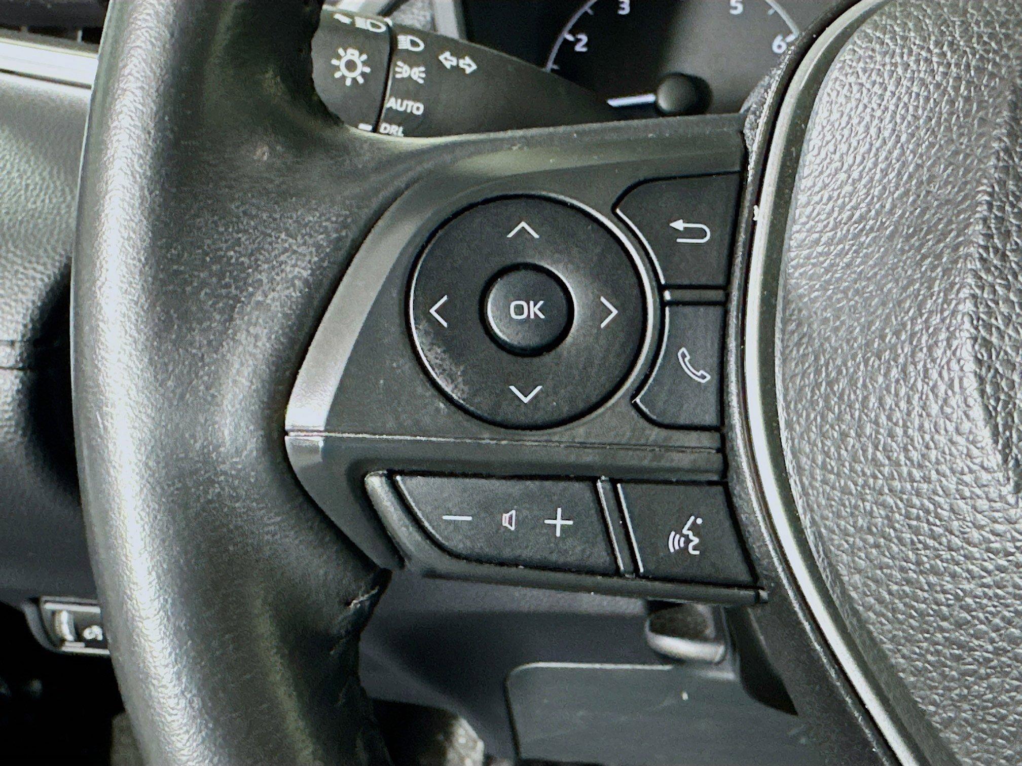 Toyota Corolla Cross Le Fwd Sport Utility - Thumbnail 17