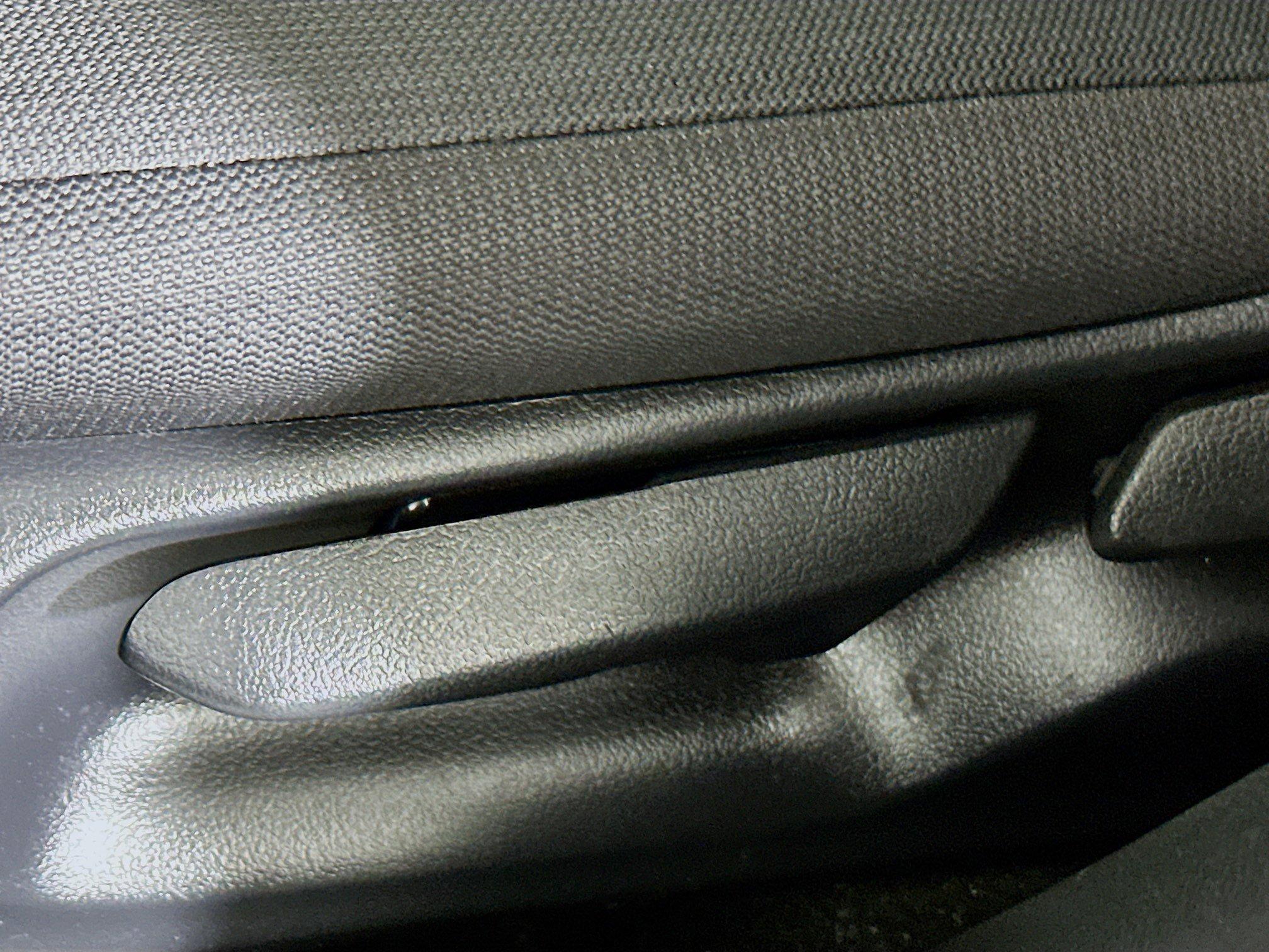 Toyota Corolla Cross Le Fwd Sport Utility - Thumbnail 14