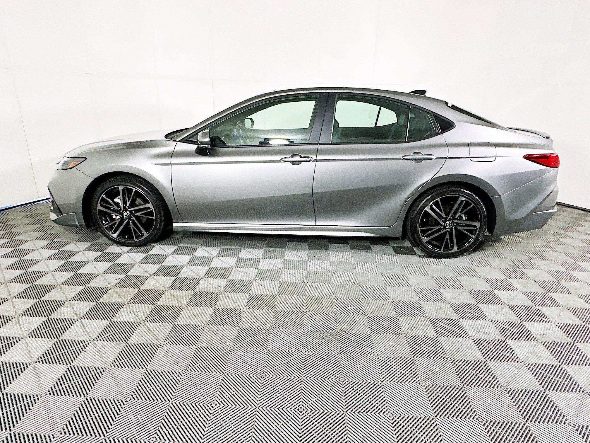 Toyota Camry Xse Fwd 4Dr Car - Thumbnail 7