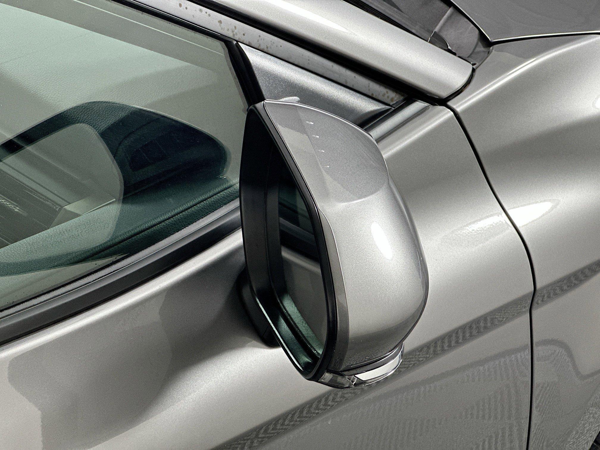 Toyota Camry Xse Fwd 4Dr Car - Thumbnail 11