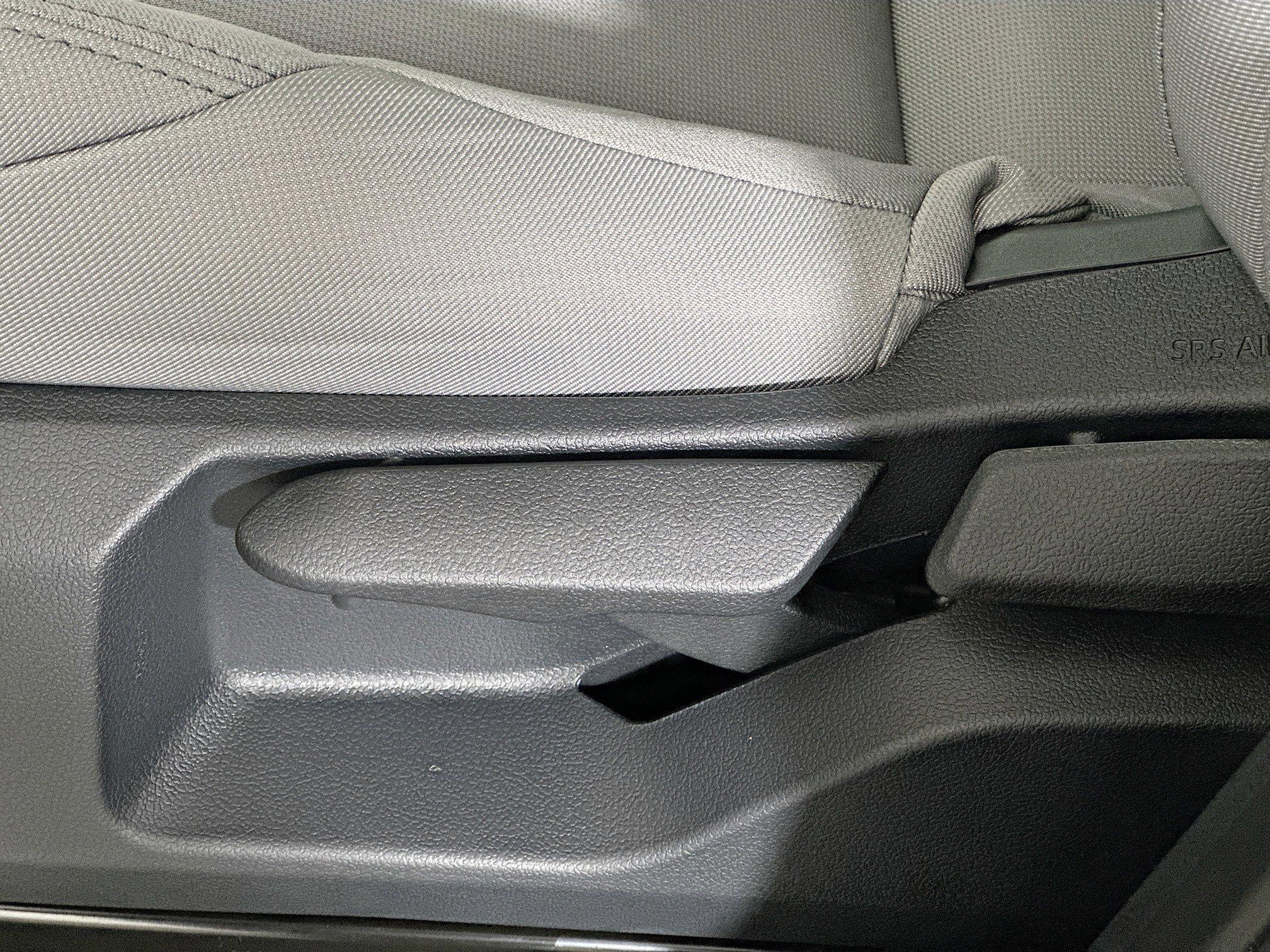 Toyota Tacoma 2Wd Sr5 Rwd Crew Cab Pickup - Thumbnail 14