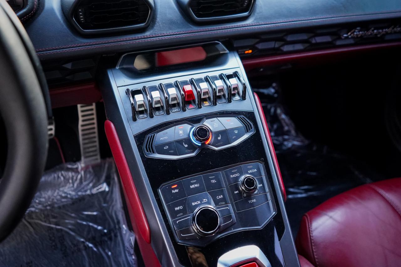 Lamborghini Huracan - Thumbnail 12