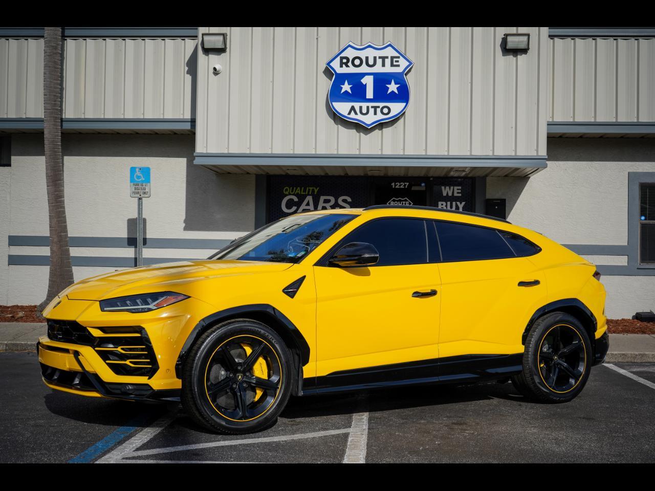 Lamborghini Urus - View 1