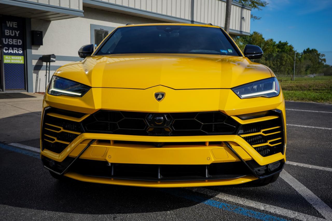 Lamborghini Urus - Thumbnail 3