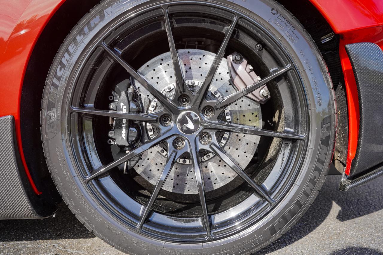 Mclaren 600Lt - Thumbnail 12