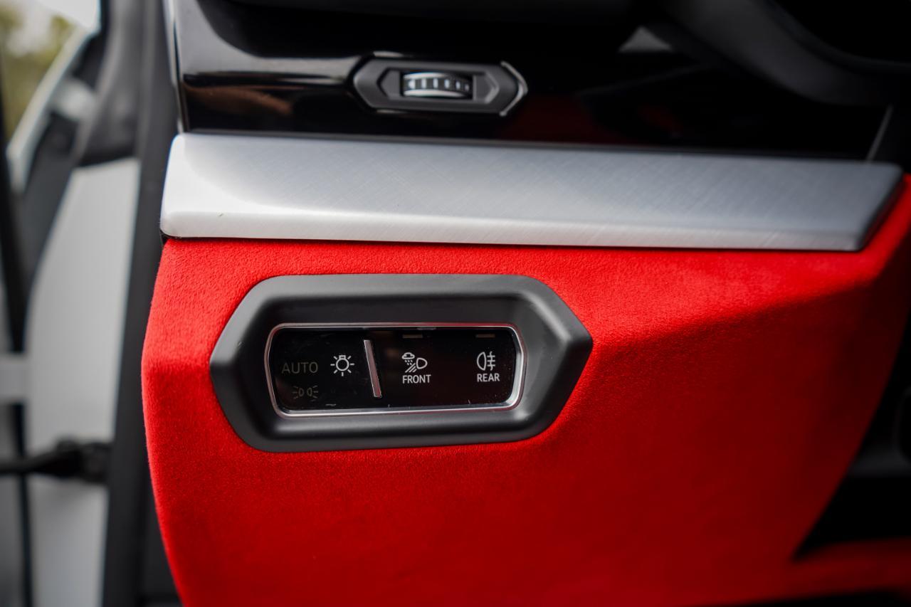 Lamborghini Urus - Thumbnail 15