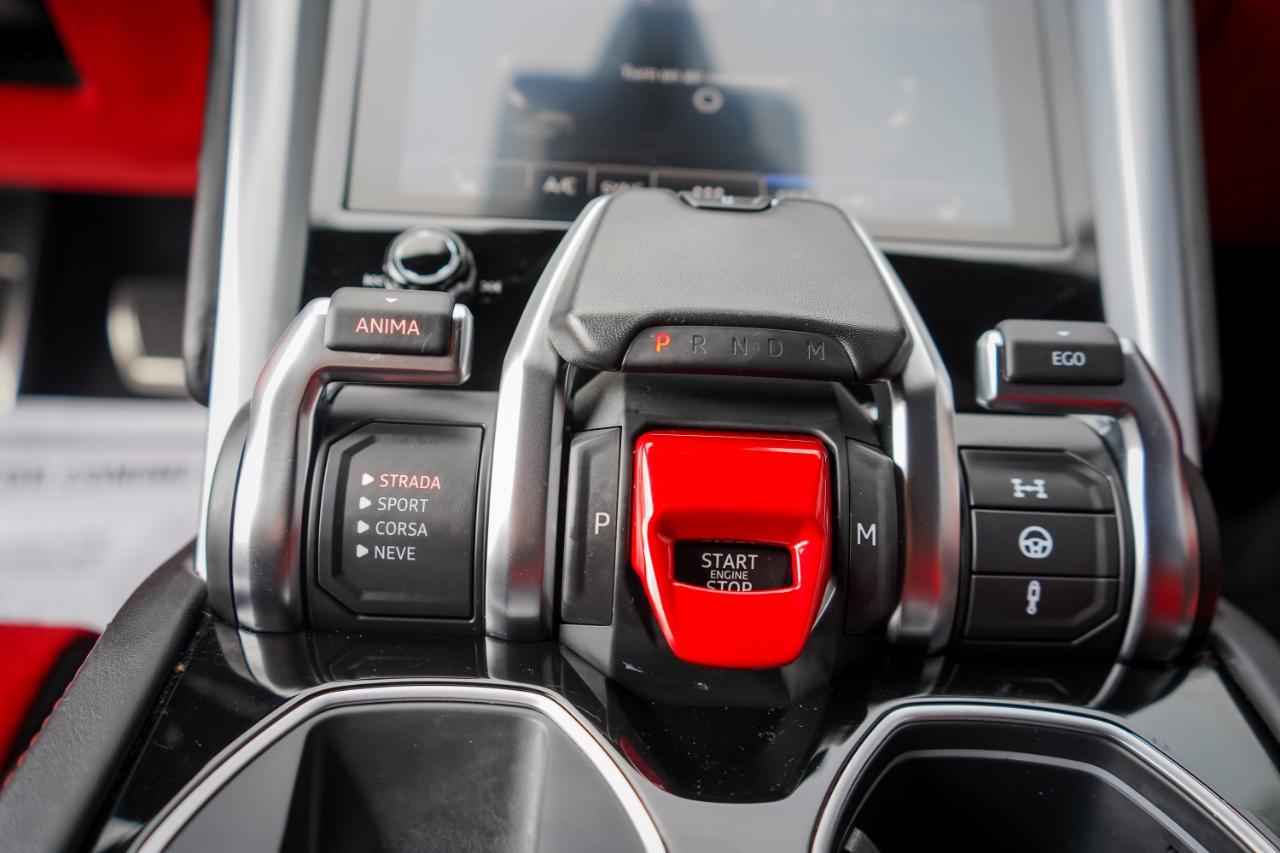 Lamborghini Urus - Thumbnail 12