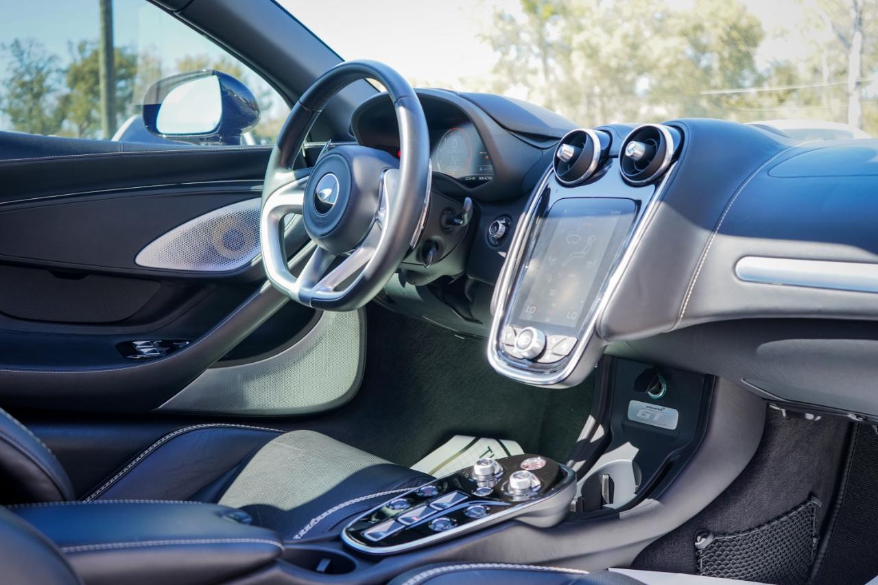 Mclaren Gt - Thumbnail 13