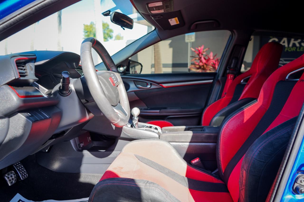 Honda Civic - Thumbnail 7