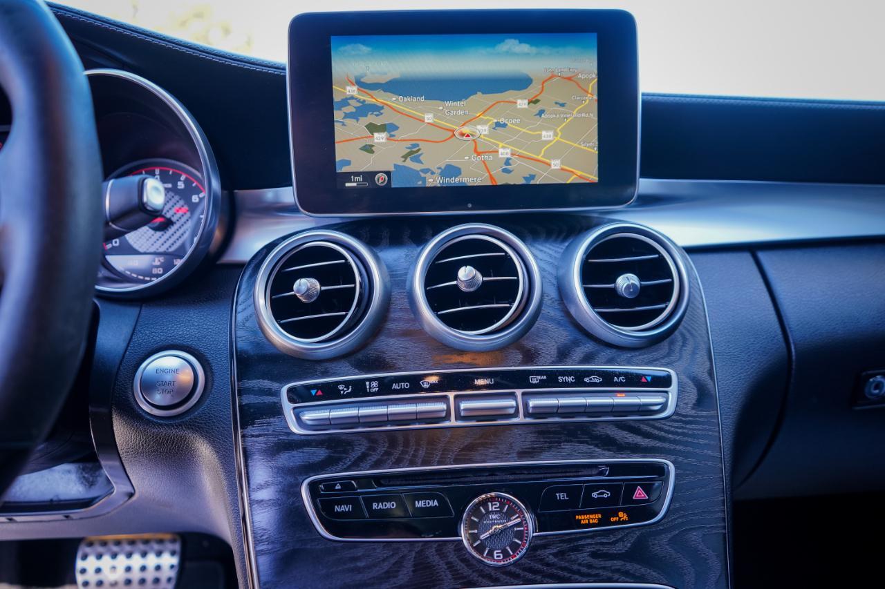 Mercedes-Benz C-Class - Thumbnail 14