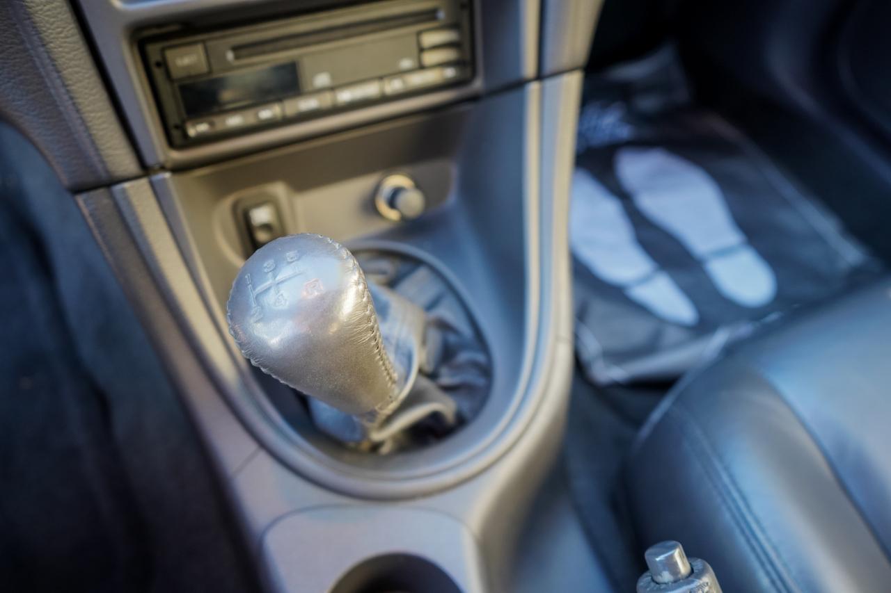 Ford Mustang - Thumbnail 16