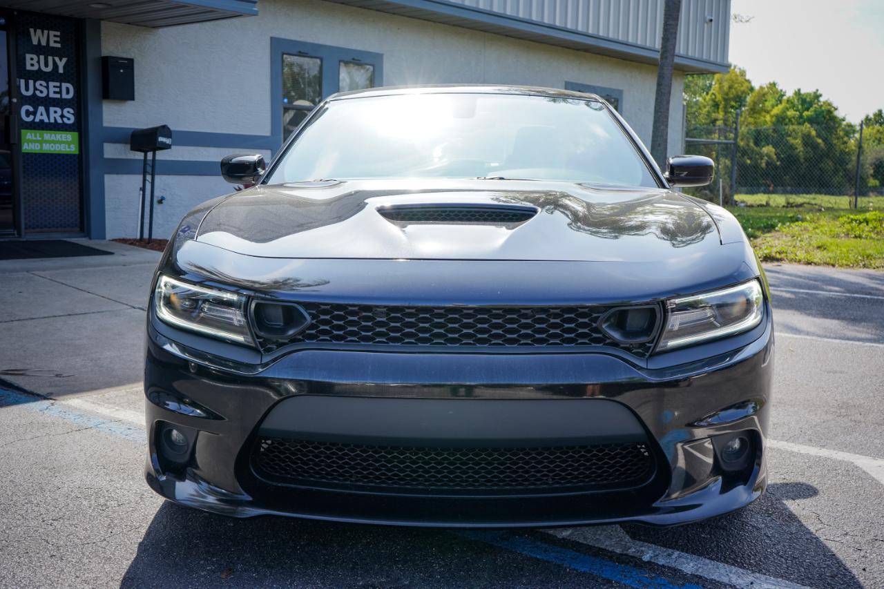 Dodge Charger - Thumbnail 3