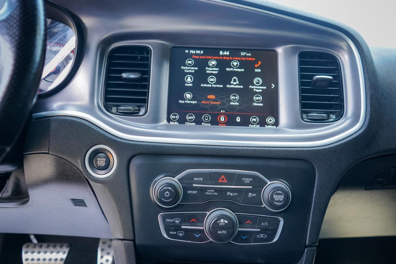 Dodge Charger - Thumbnail 13