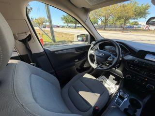 Ford Escape - Thumbnail 17