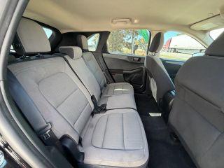 Ford Escape - Thumbnail 3