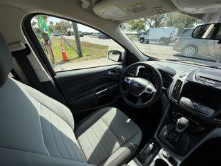 Ford Escape - Thumbnail 16