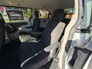 Dodge Grand Caravan Passenger - Thumbnail 4