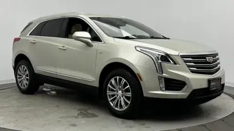 Cadillac Xt5 Luxury Fwd - Thumbnail 4